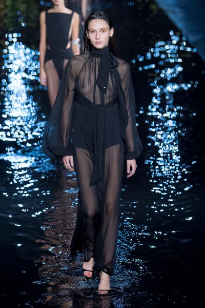 Look 91